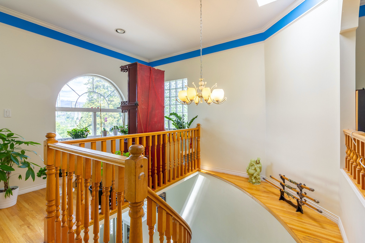 3868 Regent Street, Burnaby 11