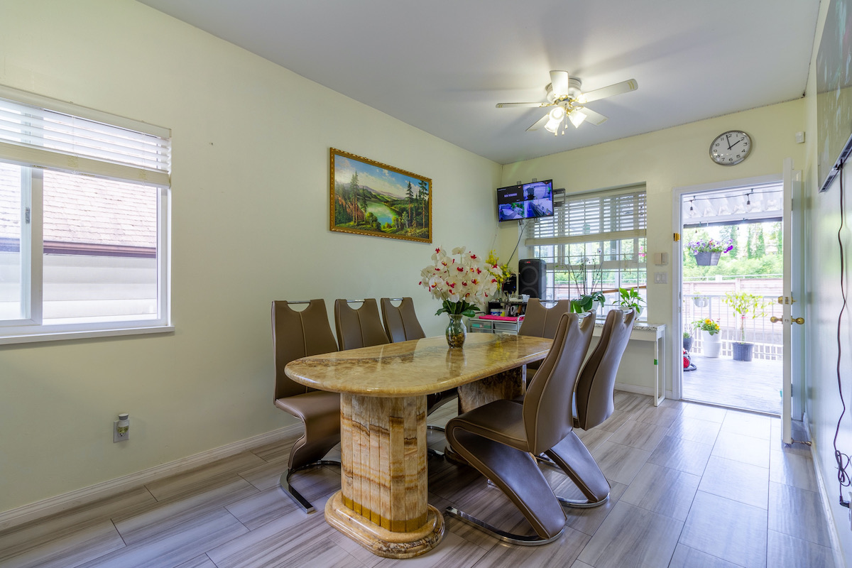 3868 Regent Street, Burnaby 17
