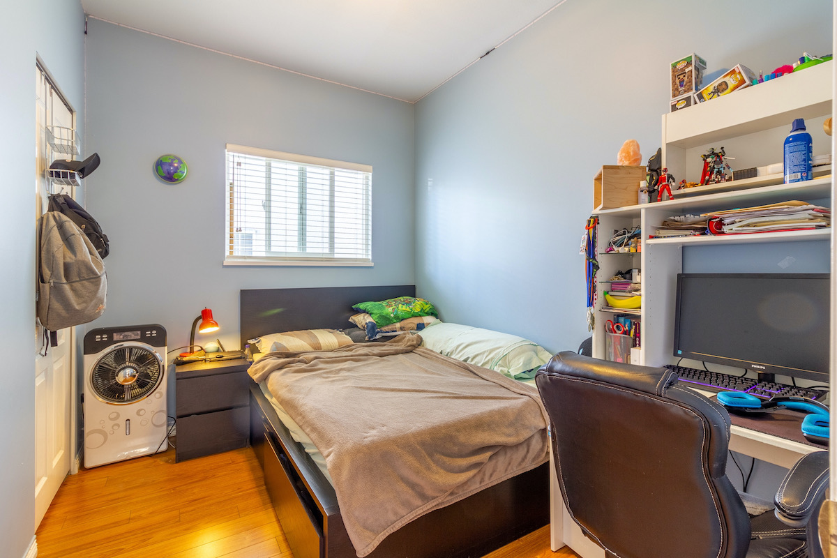3868 Regent Street, Burnaby 21