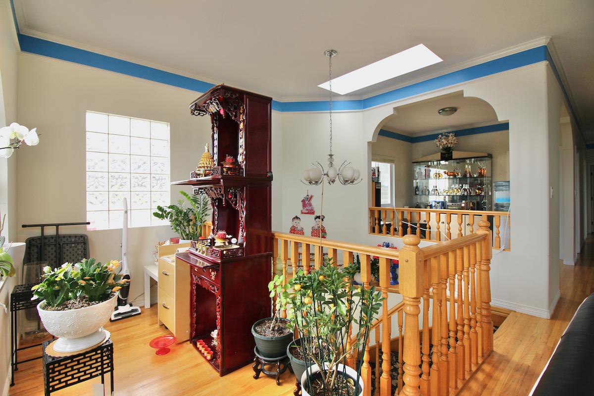 3868 Regent Street, Burnaby 10