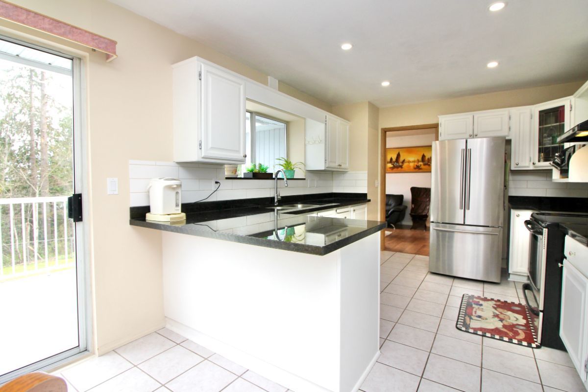 430 Riverview Crescent, Coquitlam 11
