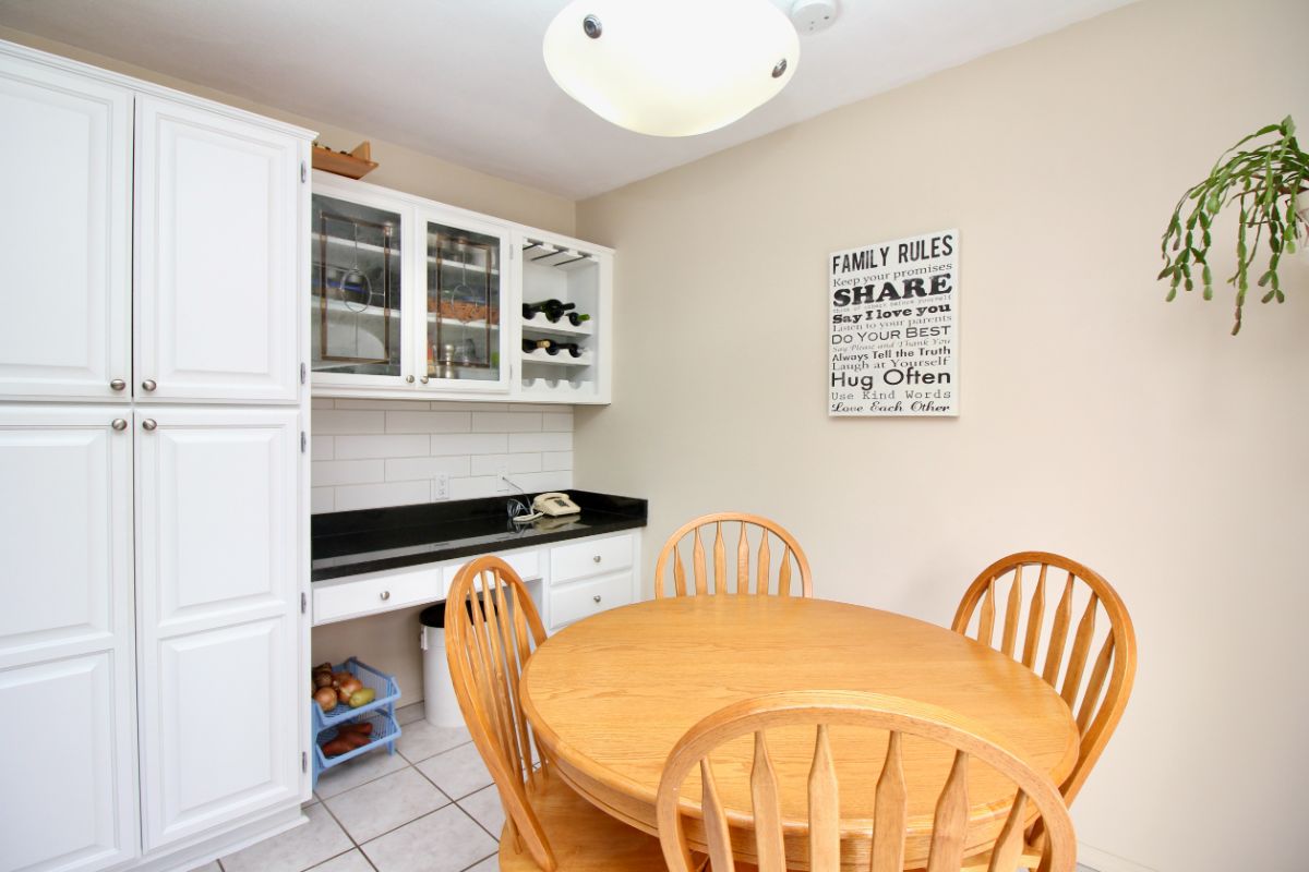 430 Riverview Crescent, Coquitlam 15