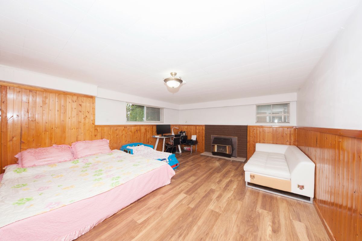 6467 Sumas St, Burnaby 20