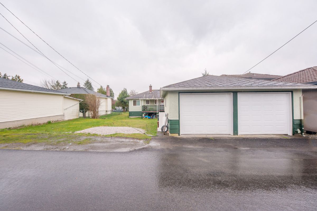 6467 Sumas St, Burnaby 26