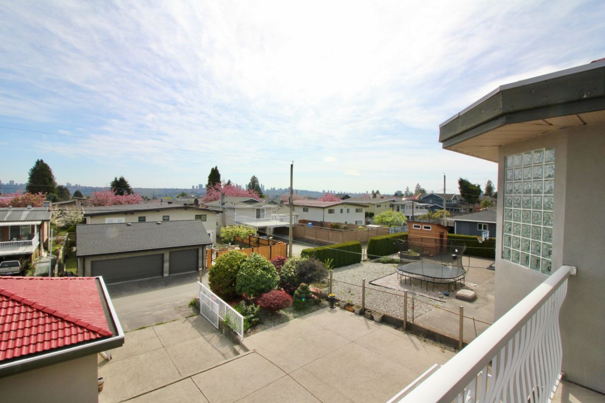 6628 Kitchener St, Burnaby 30