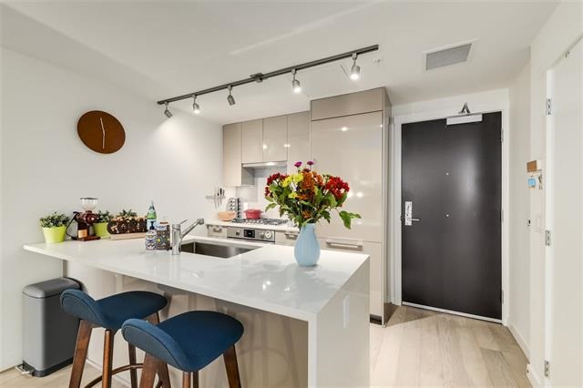 103 4171 Cambie St, Vancouver West 8