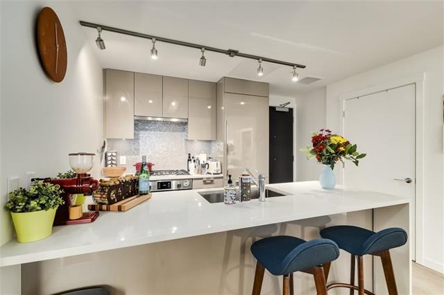 103 4171 Cambie St, Vancouver West 10