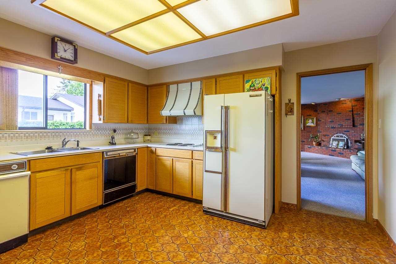 5390 Empire Drive, Burnaby North 16
