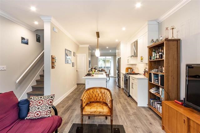 56 430 Duncan St, New Westminster 10
