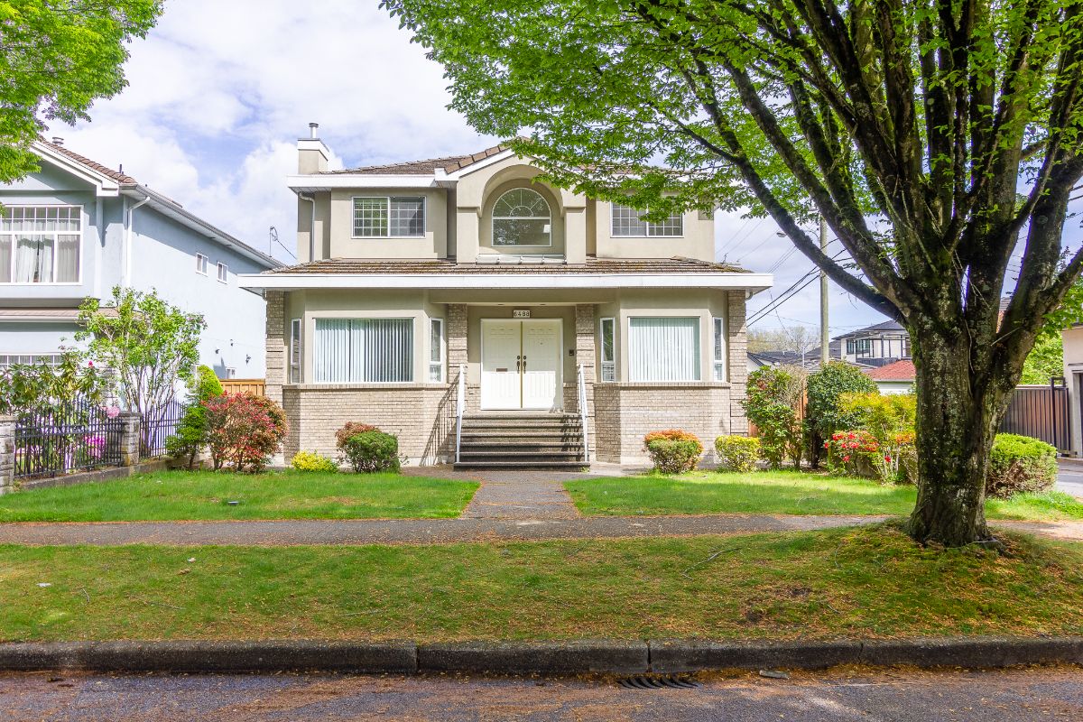 6488 Dumfries St, Vancouver