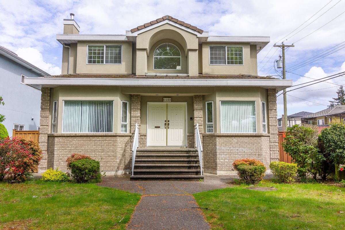 6488 Dumfries St, Vancouver 34