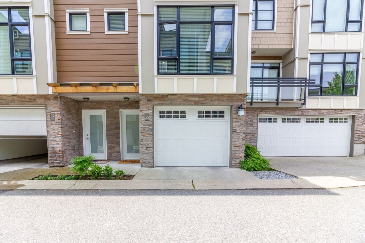 55 9989 E Barnston Dr, North Surrey 27