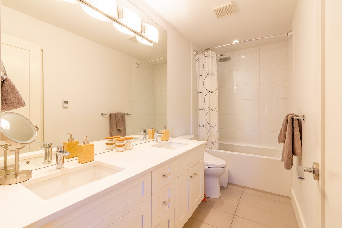 12 W 14th Avenue, Vancouver West 15