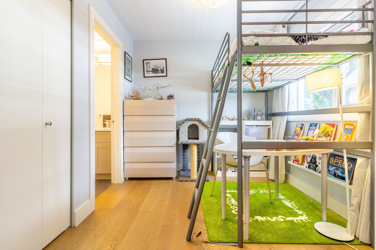 12 W 14th Avenue, Vancouver West 16