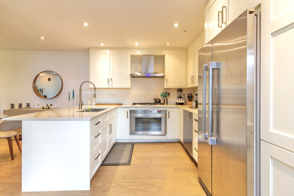 12 W 14th Avenue, Vancouver West 10