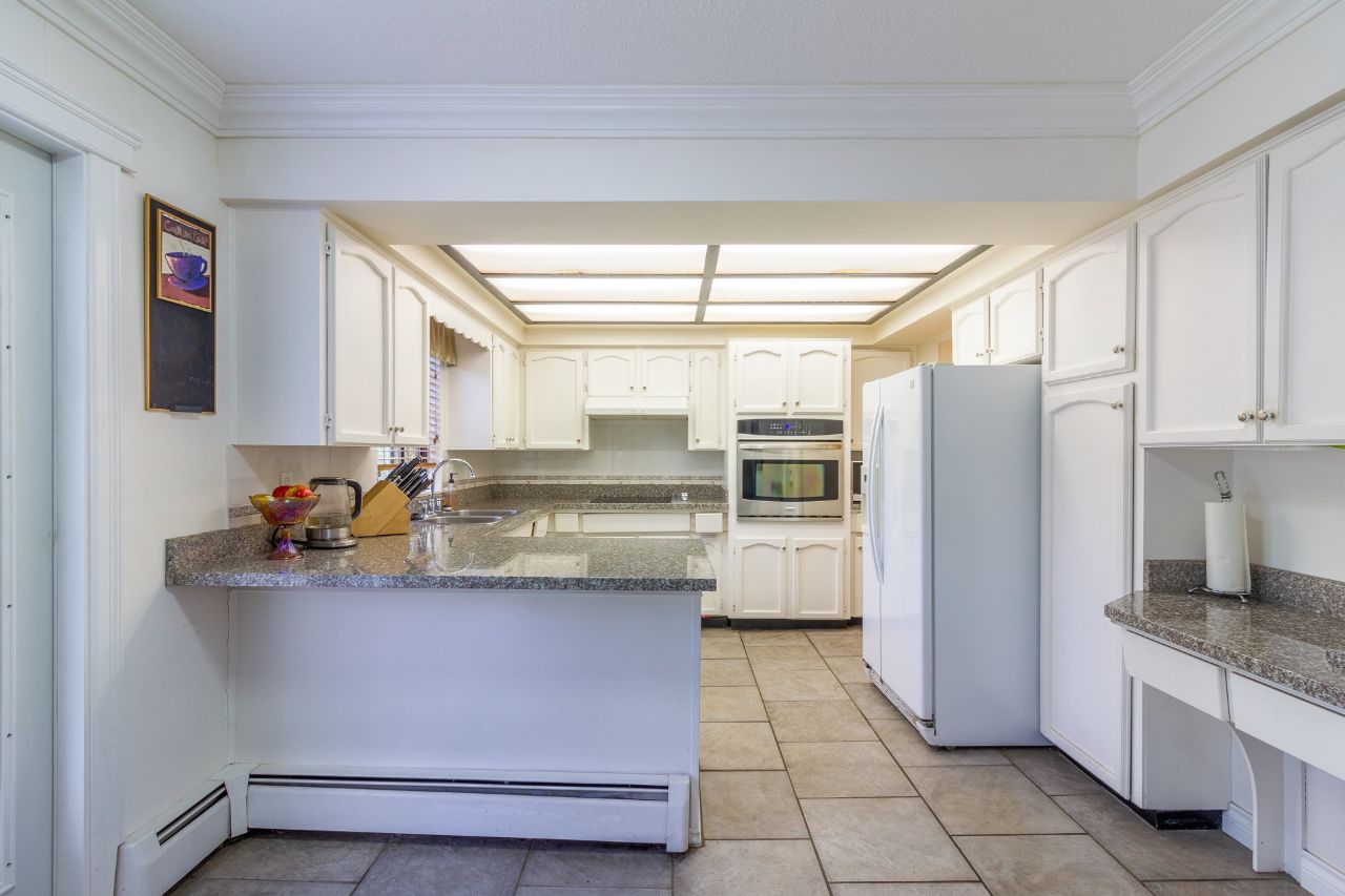 3610 Weston Court, Burnaby North 14