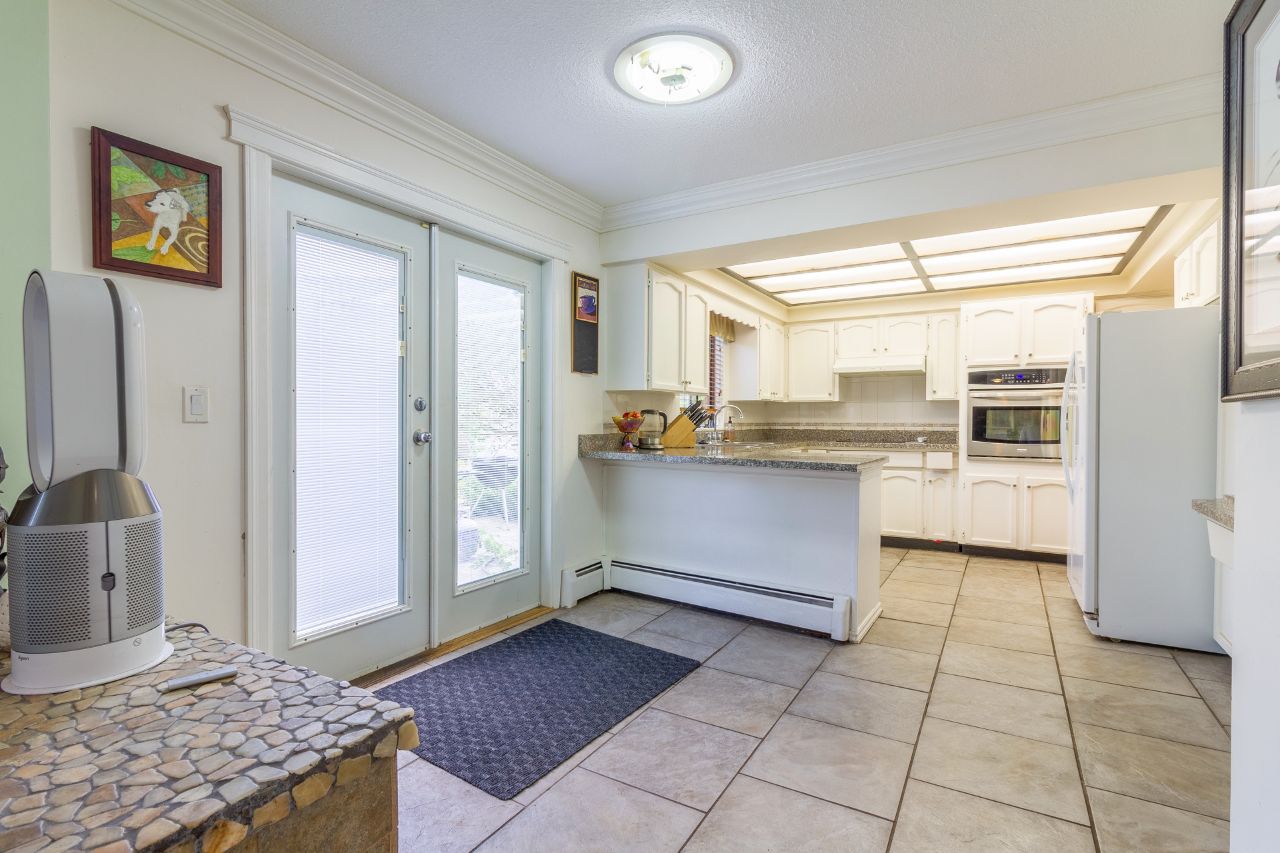 3610 Weston Court, Burnaby North 15