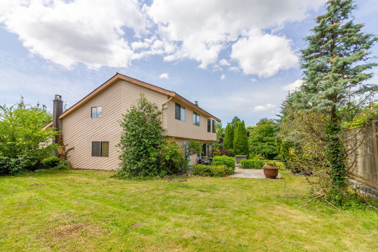 3610 Weston Court, Burnaby North 35