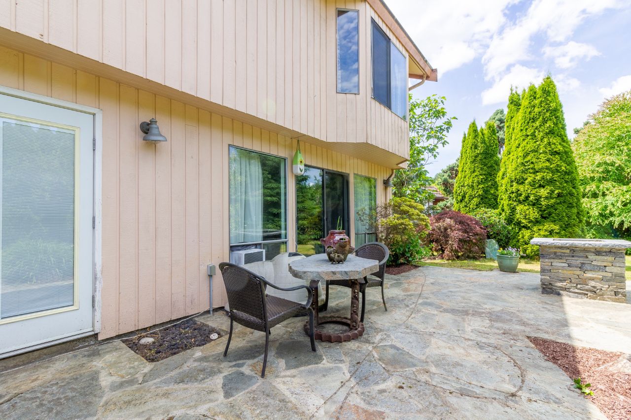 3610 Weston Court, Burnaby North 38