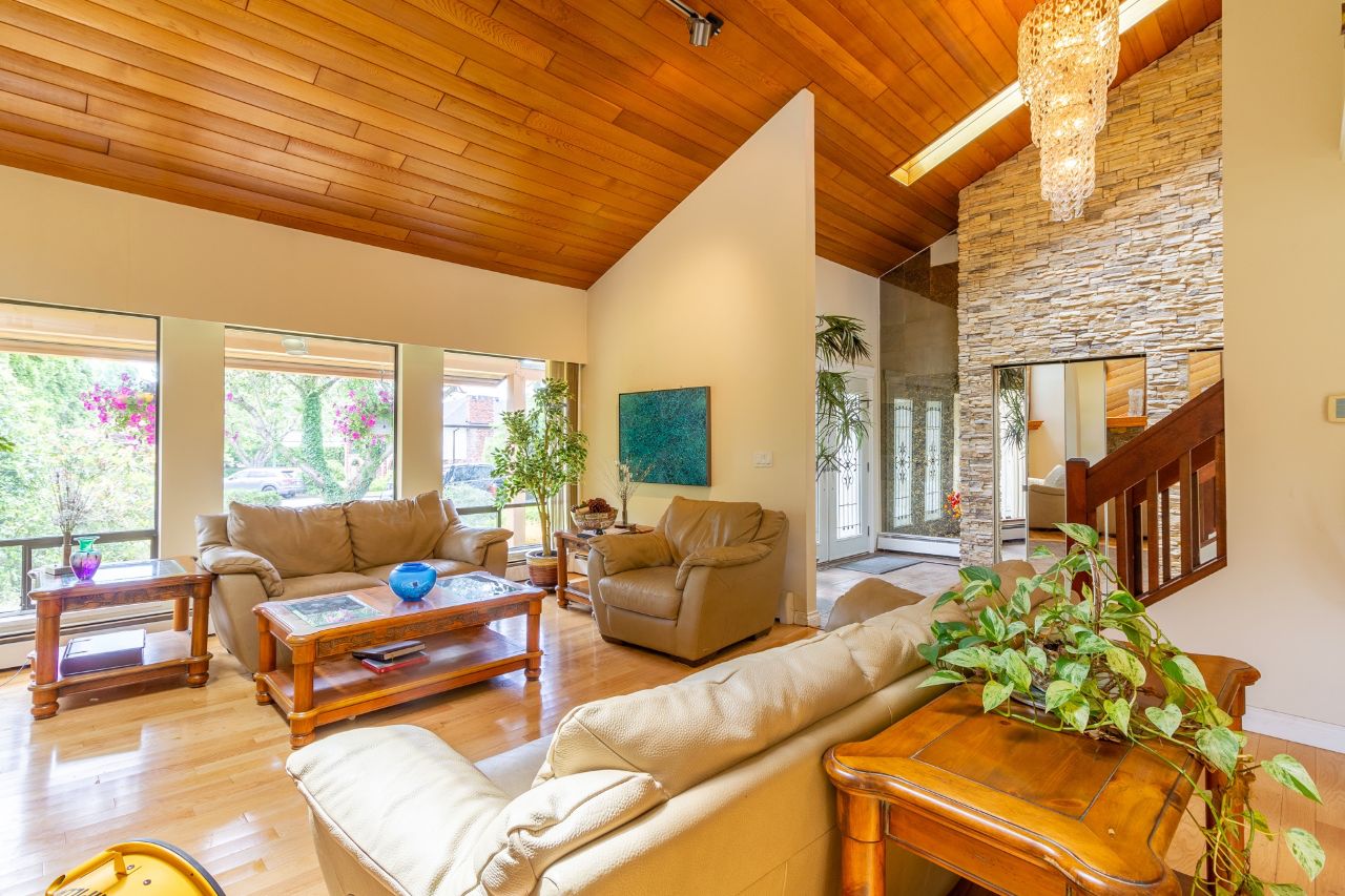 3610 Weston Court, Burnaby North 8