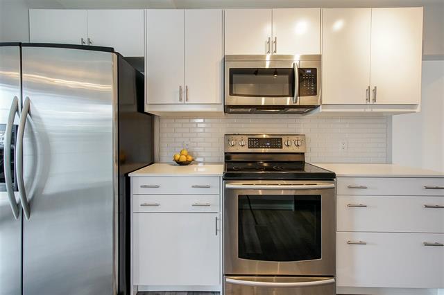 106 Carroll Street, New Westminster 12