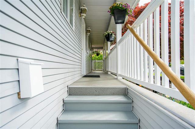 106 Carroll Street, New Westminster 3