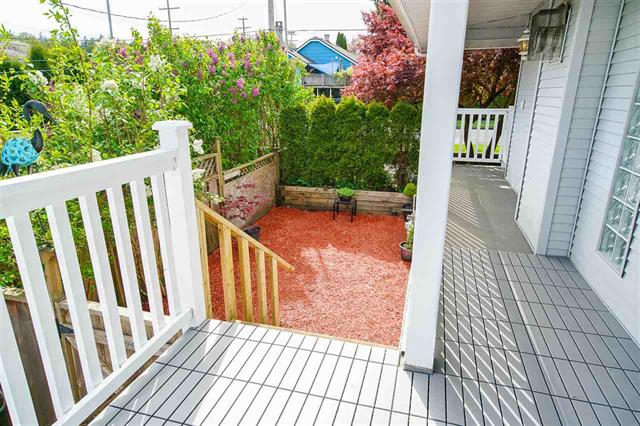 106 Carroll Street, New Westminster 29