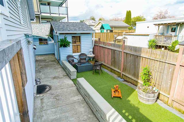 106 Carroll Street, New Westminster 31