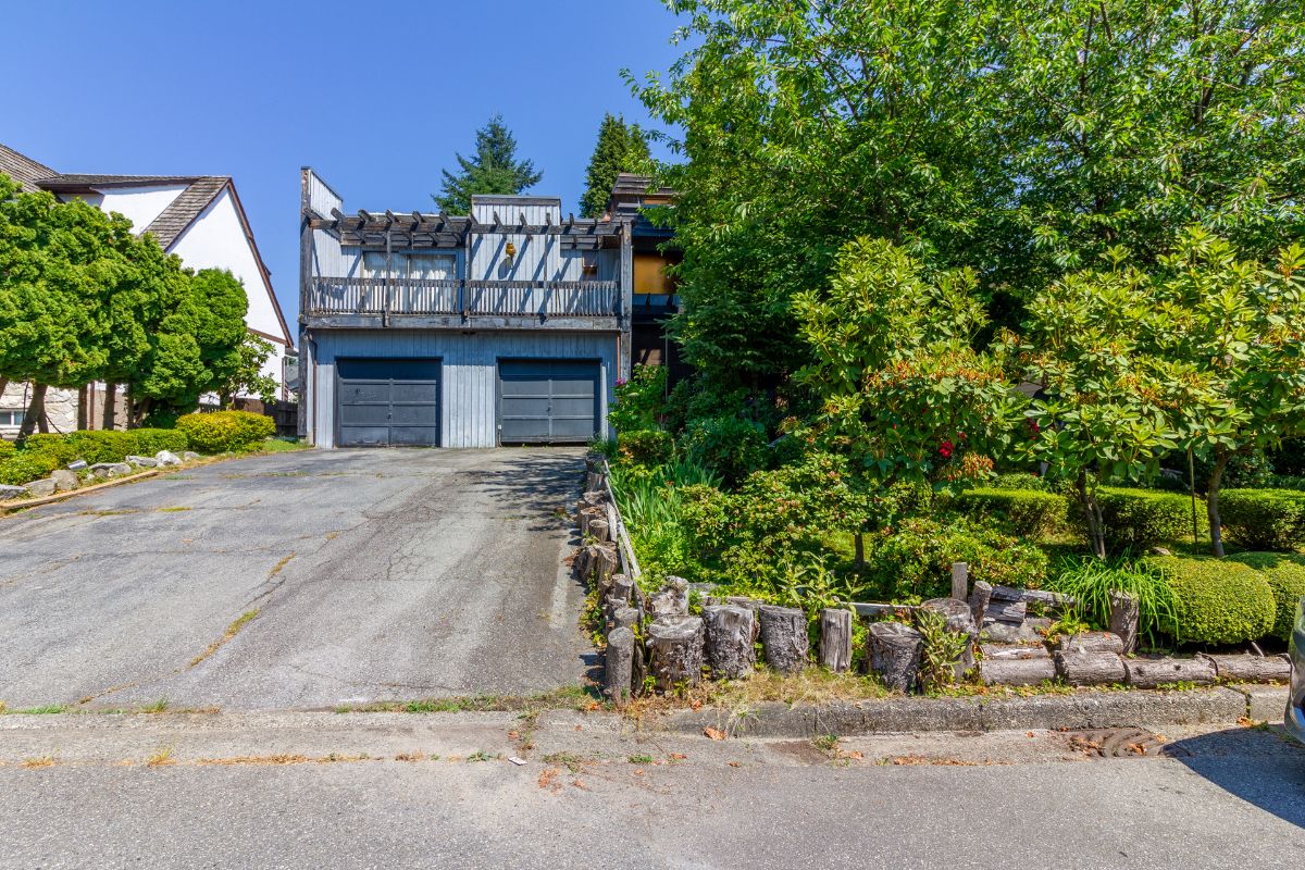1610 Giles Place, Burnaby North 11