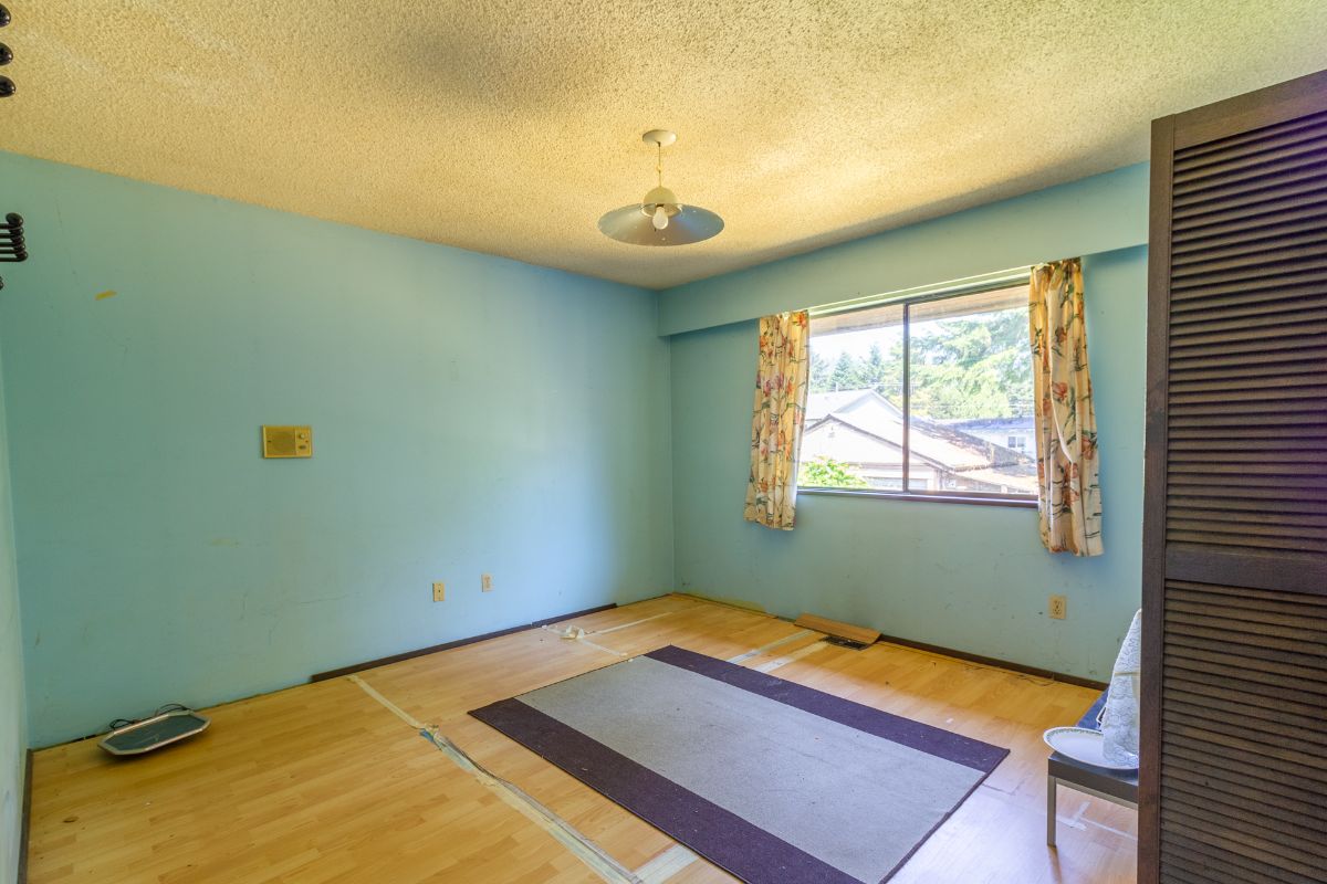 1610 Giles Place, Burnaby North 6