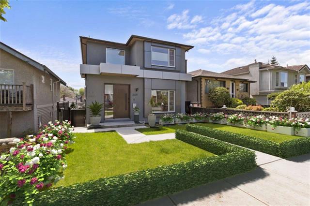 2620 Adanac Street, Vancouver East