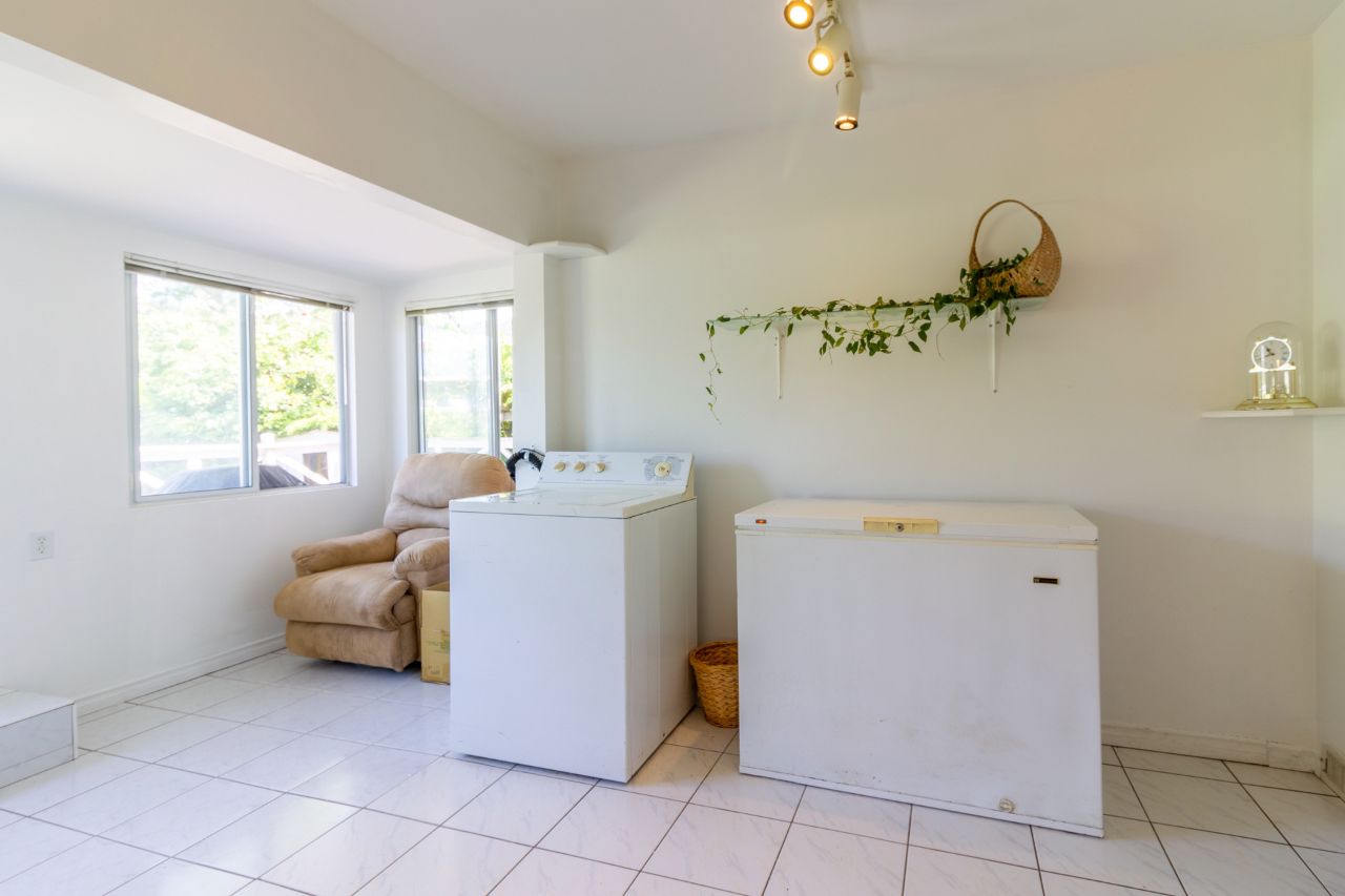 4751 Ridgelawn Drive, Burnaby North 13
