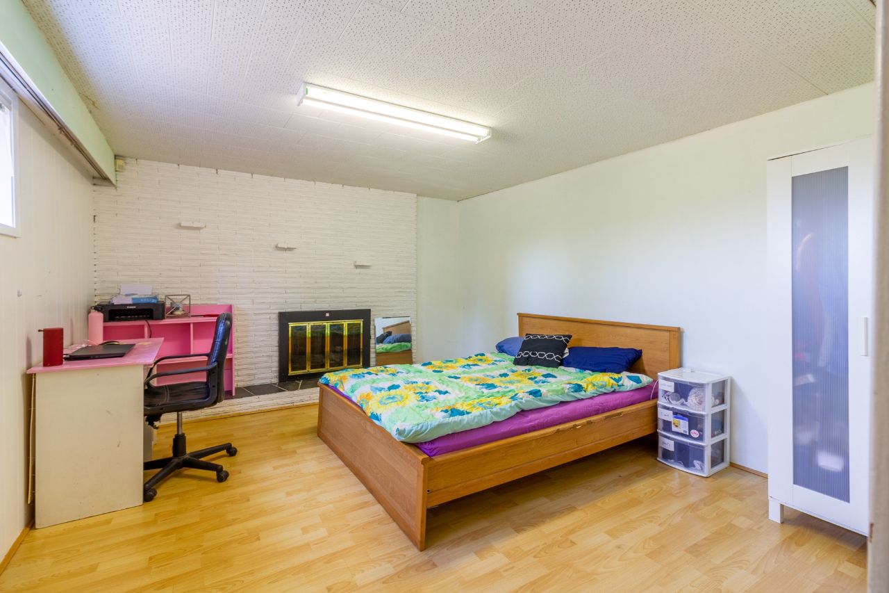 4751 Ridgelawn Drive, Burnaby North 19