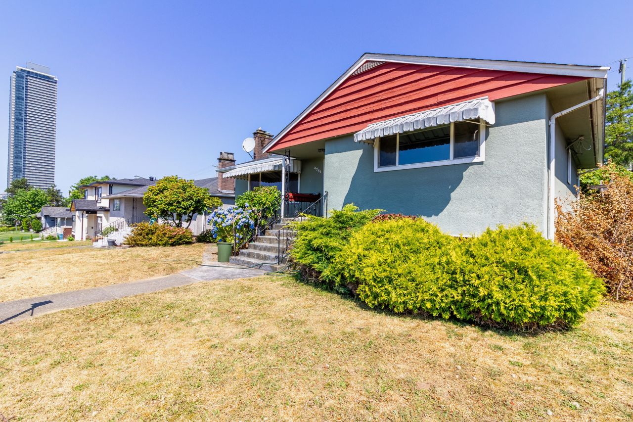 4751 Ridgelawn Drive, Burnaby North 28