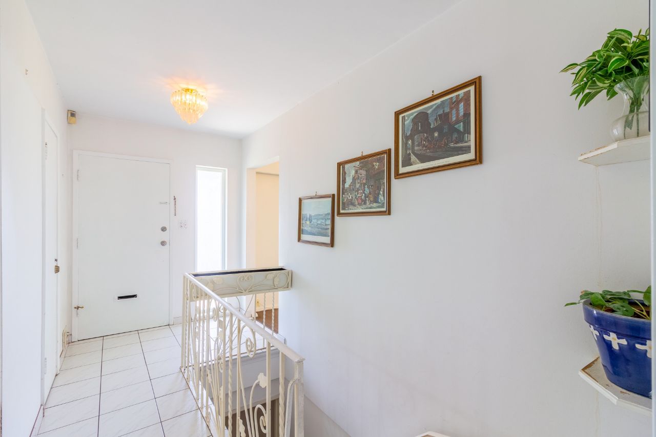 4751 Ridgelawn Drive, Burnaby North 6