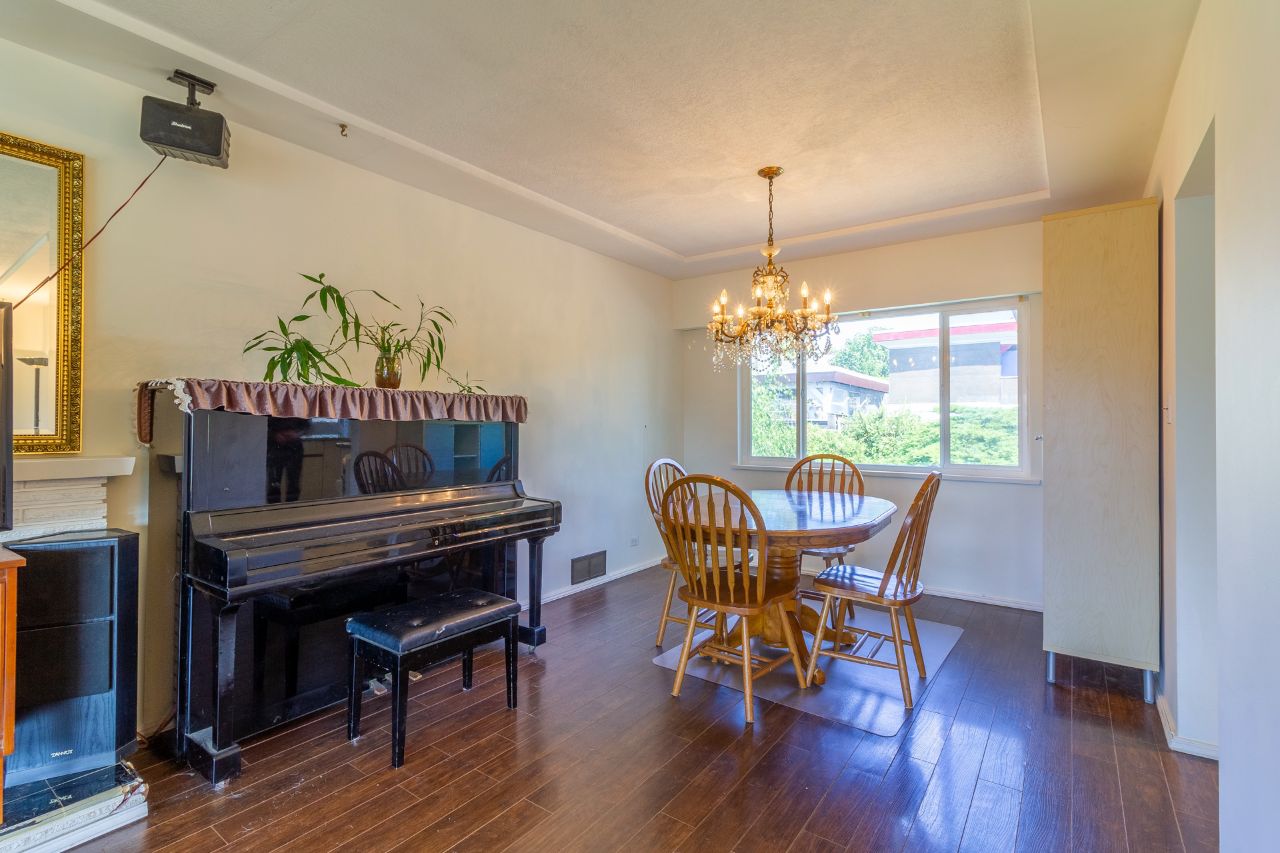 4751 Ridgelawn Drive, Burnaby North 9