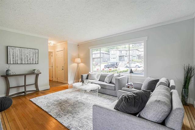 7321 Barnet Road, Burnaby North 7