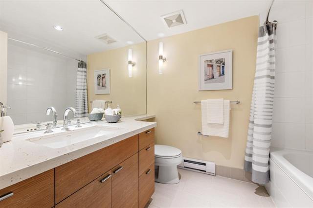 822 W 6th Avenue, Vancouver West 12