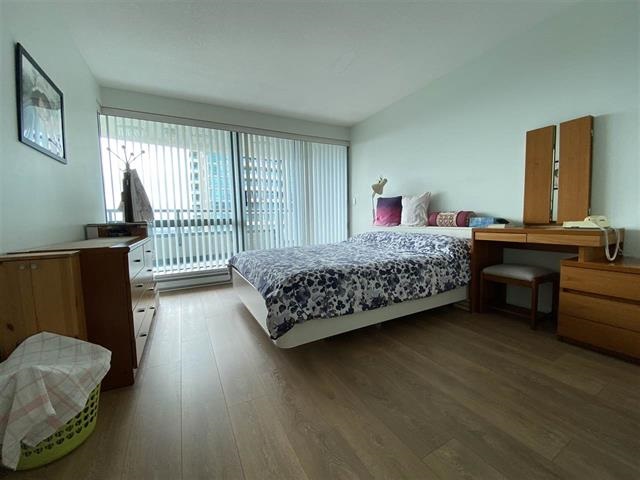 903 6611 Southoaks Crescent, Burnaby South 8
