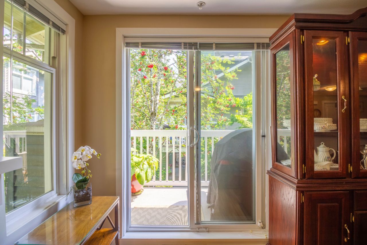 12 7428 Southwynde Ave, Burnaby South 15