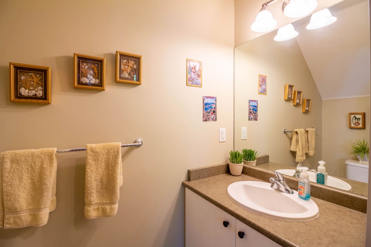 12 7428 Southwynde Ave, Burnaby South 20