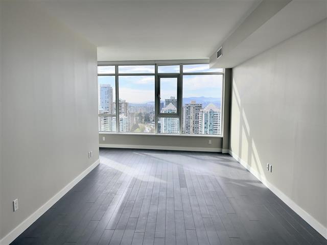 2206 4508 HAZEL STREET 25