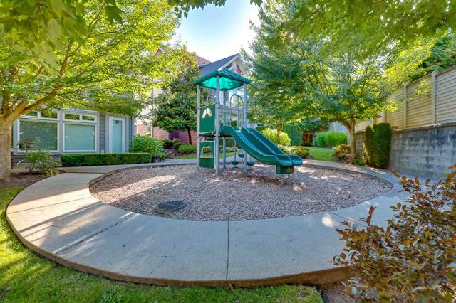 31 15454 32 AVENUE 38