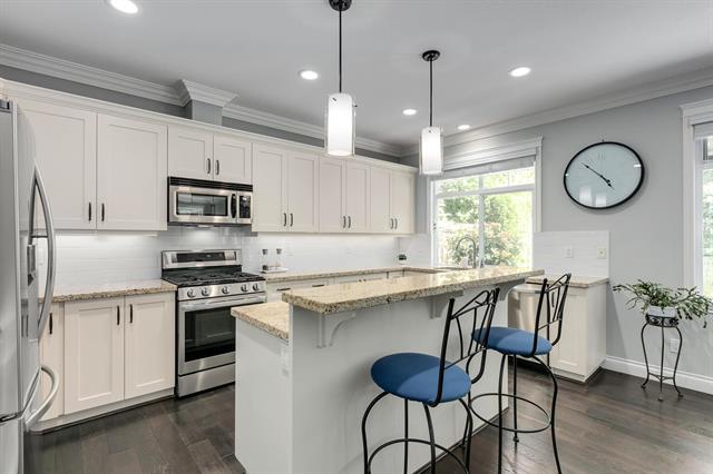 31 15454 32 AVENUE 10