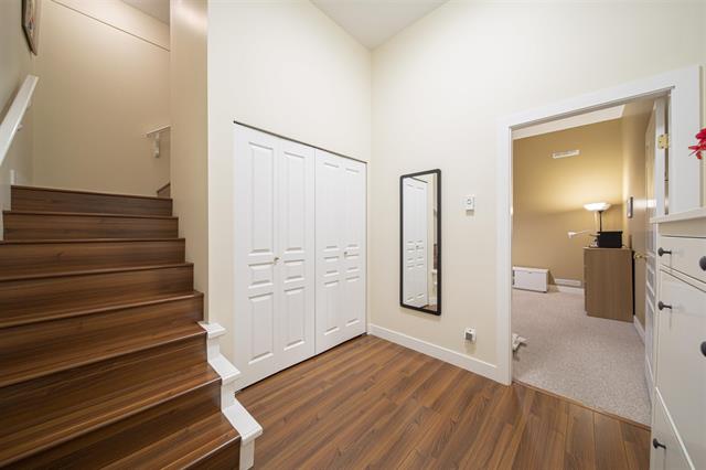 15 6670 RUMBLE STREET 23