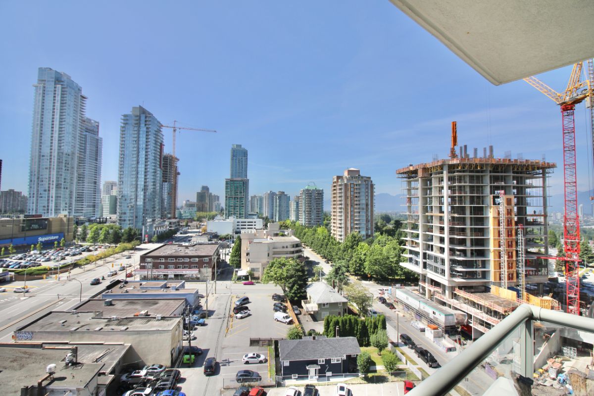 1105 4788 Hazel St, Burnaby South 30