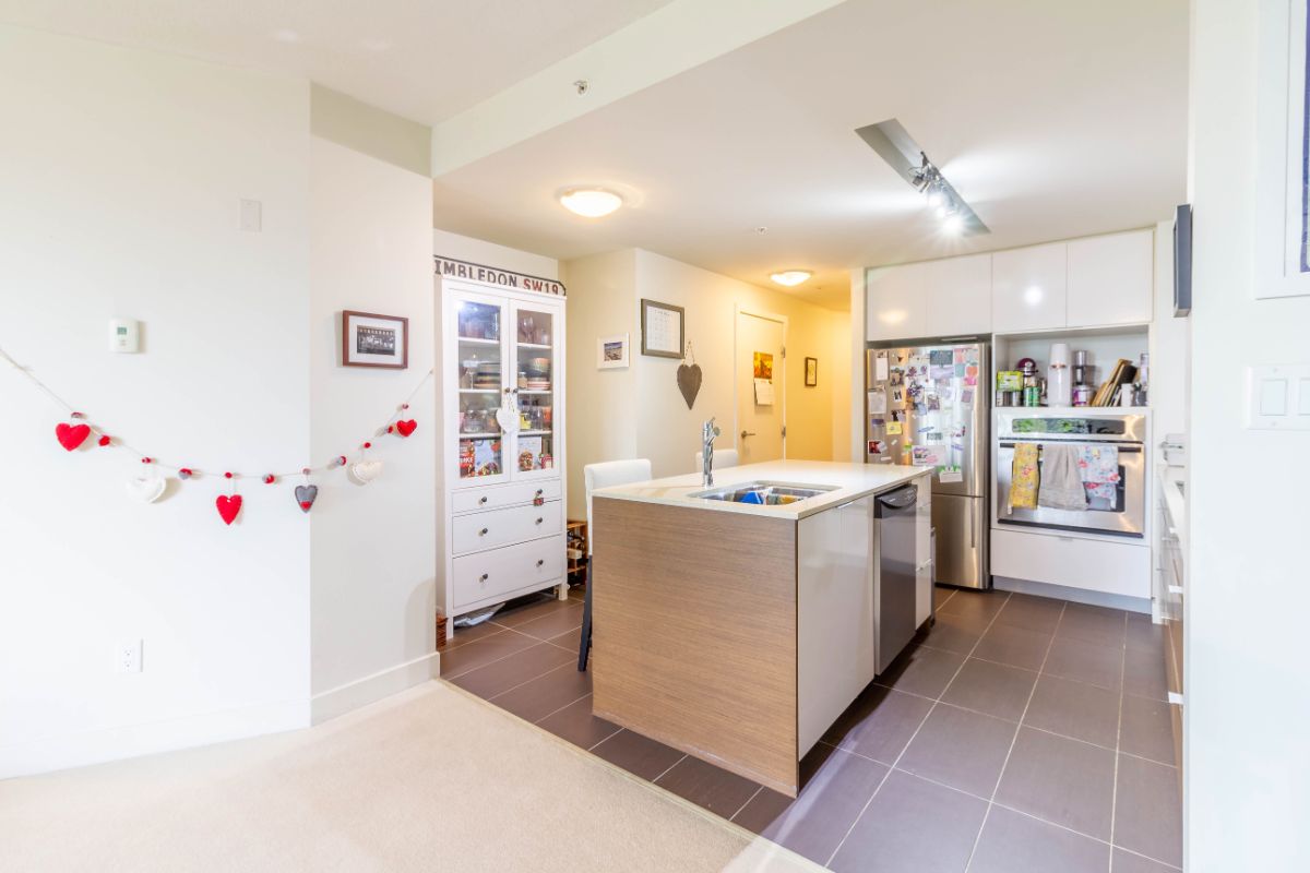 208 175 W 2nd St, North Vancouver 12