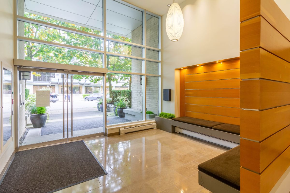 208 175 W 2nd St, North Vancouver 29
