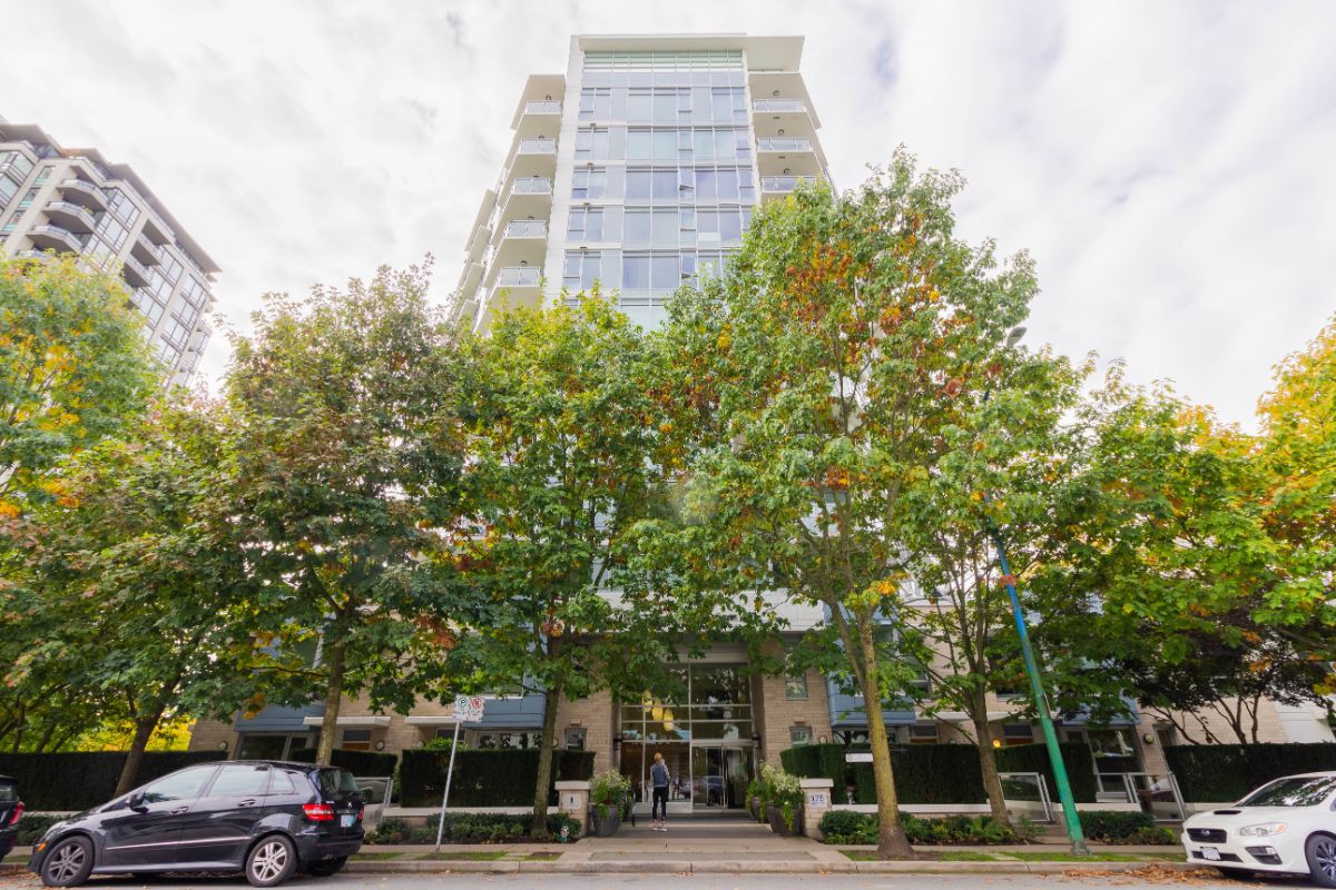 208 175 W 2nd St, North Vancouver 33