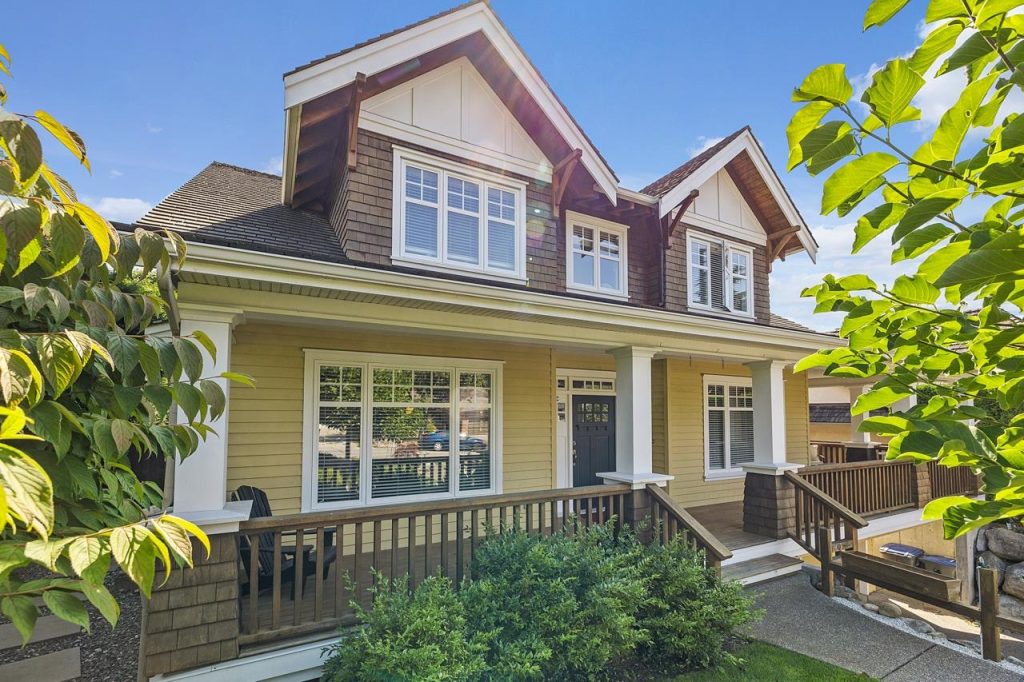 12726 17A Avenue, South Surrey